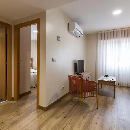 Vigo Bay Apartments By Olala Homes Exterior foto