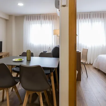 Vigo Bay Apartments By Olala Homes Exterior foto