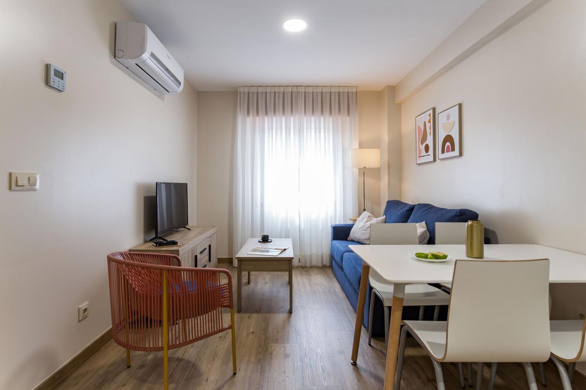 Apartment Bay By Olala Homes