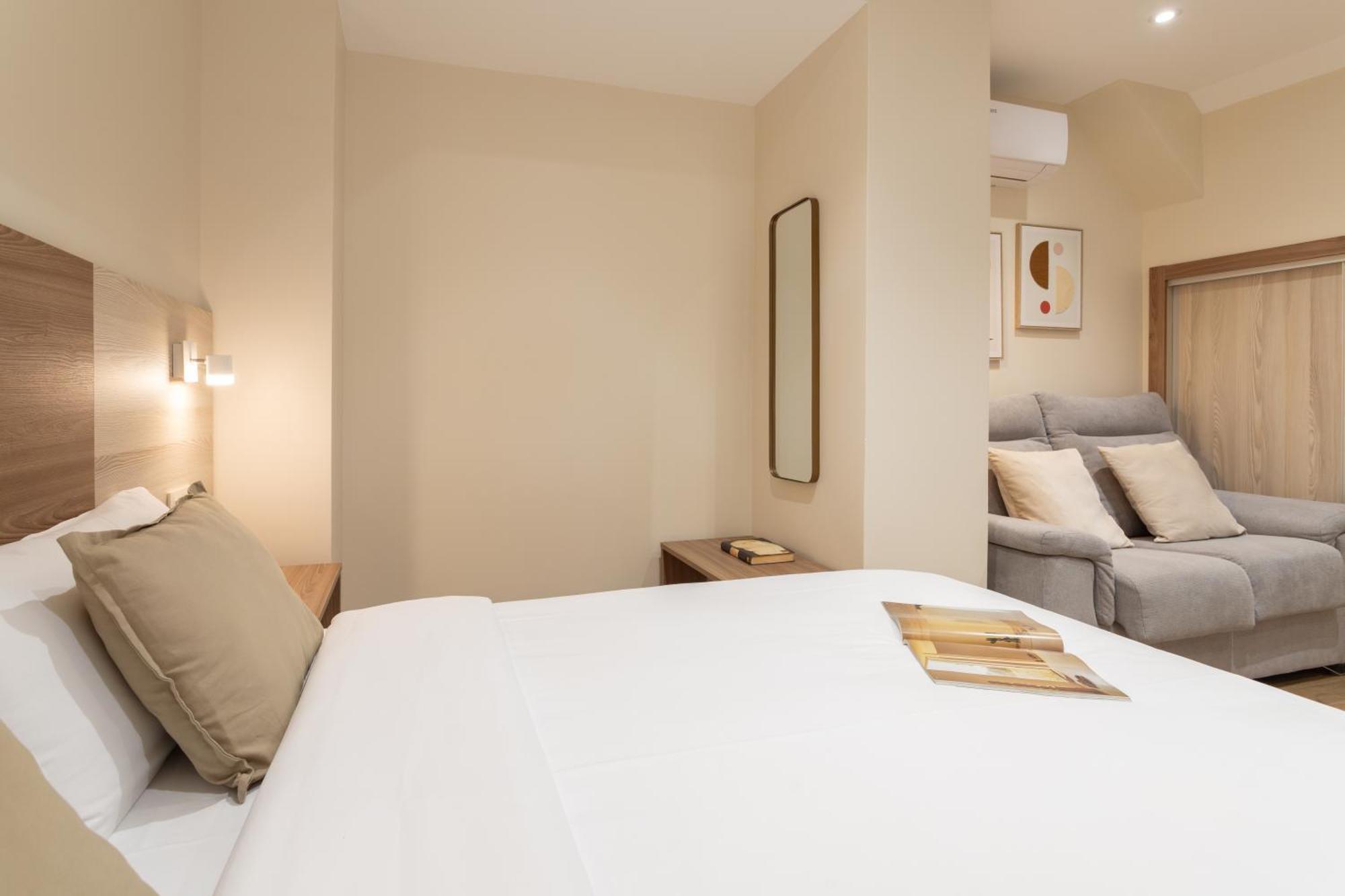 Bay By Olala Homes Apartment